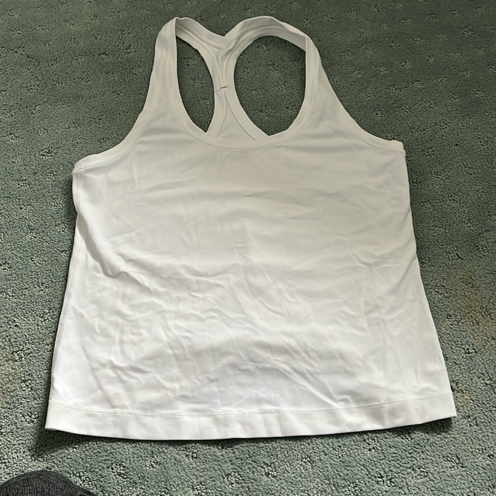 White lululemon align tank